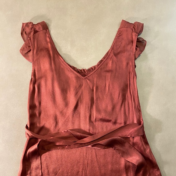 Cap Sleeve Silk Top - Burgundy Color - Picture 7 of 8